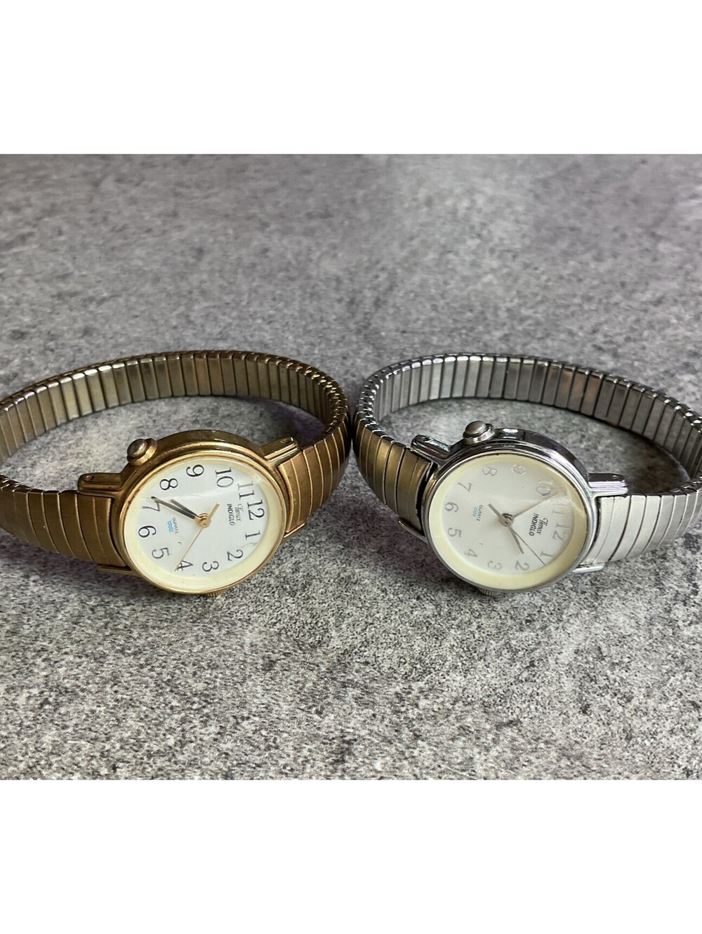 Pair Of Vintage Womens Watches Timex Both Run Great A20